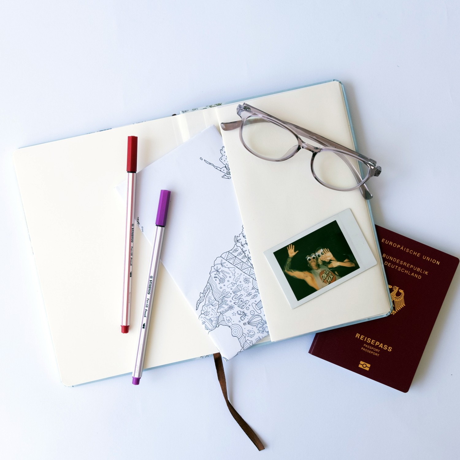 Awesome Maps Travel Journal / A5 / Hardcover / Blanko – Bild 4