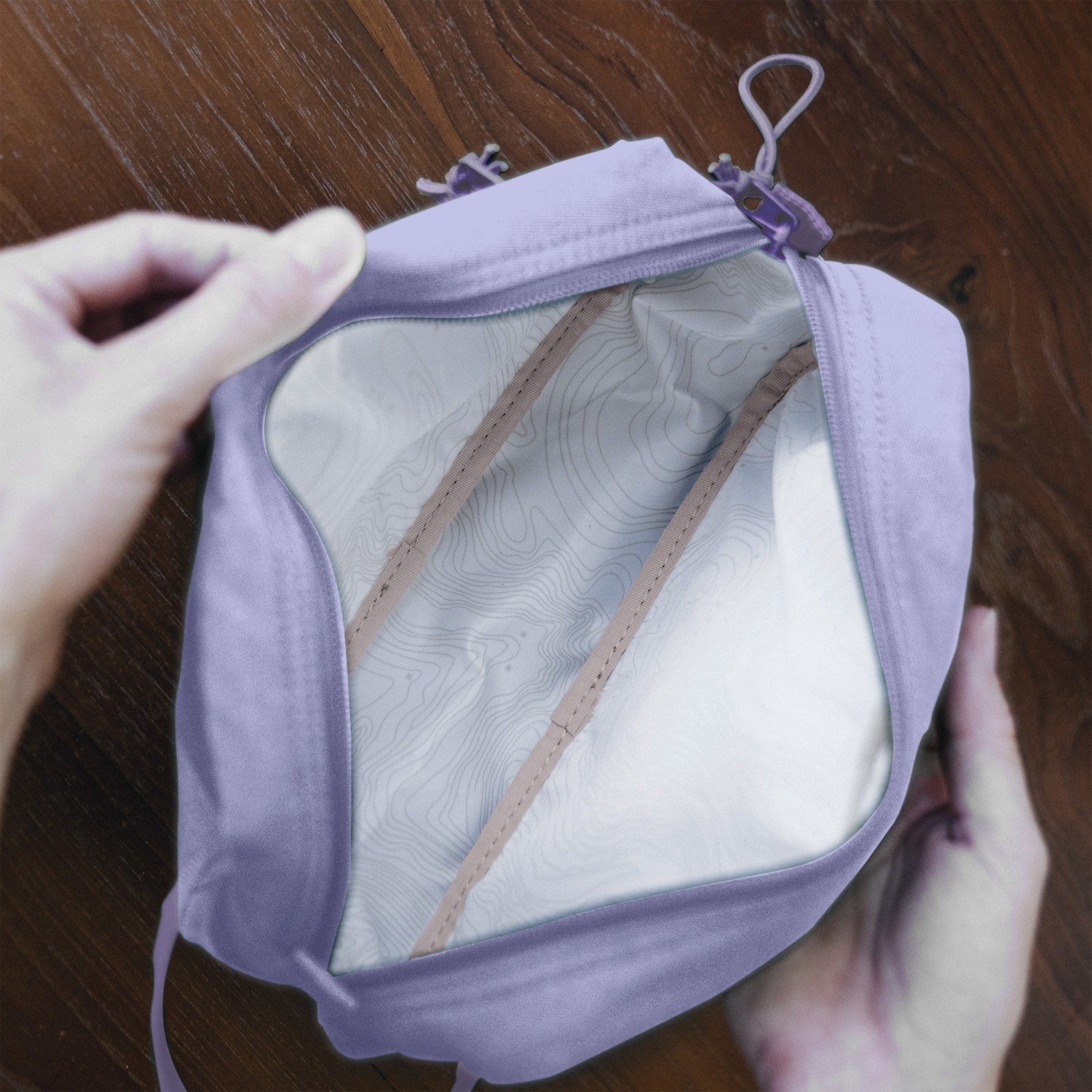 Awesome Maps Waschtasche / Kulturbeutel Lavendel – Bild 2